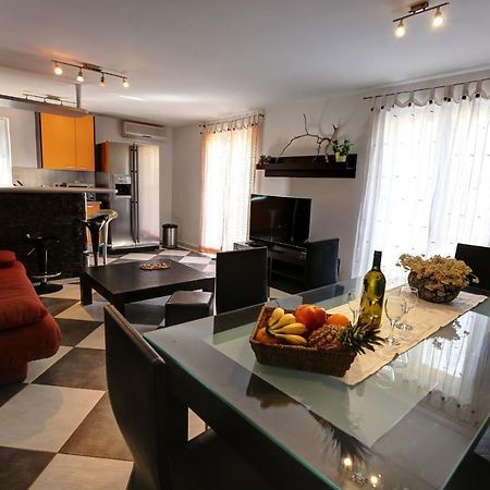 Apartment Sally Čižići Kültér fotó